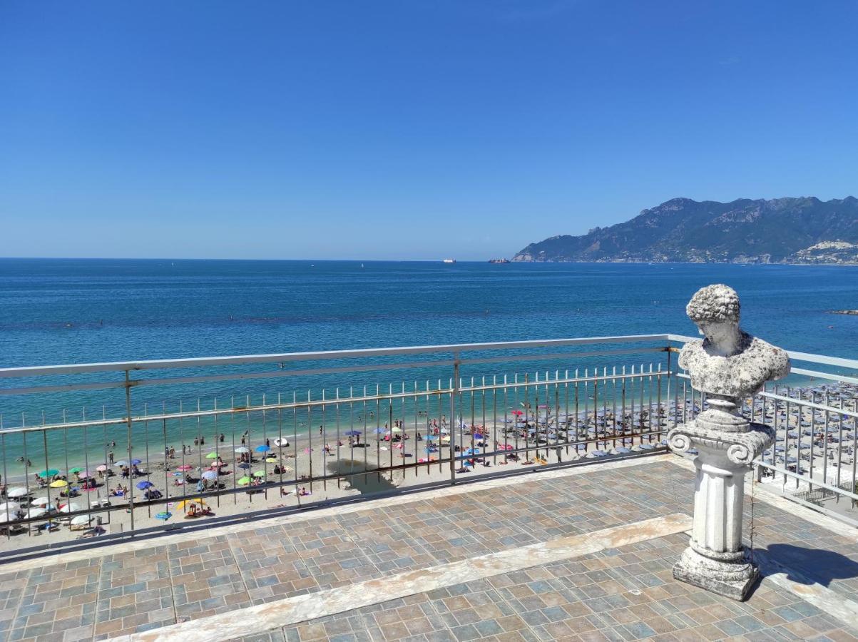 Belvedere Sea Suite Salerno Eksteriør bilde